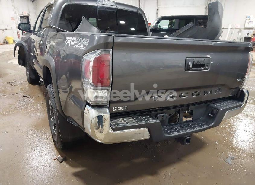 Photo 3 of 2020 Toyota Tacoma TRD OFF-ROAD (VIN 5TFCZ5AN0LX232636)