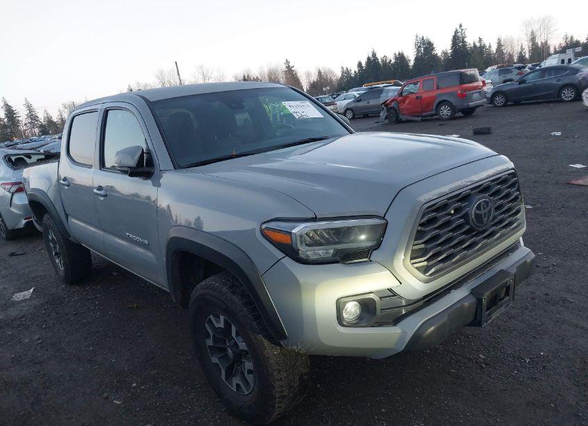 2021 Toyota Tacoma TRD OFF-ROAD (VIN 5TFCZ5AN0MX263001) main photo