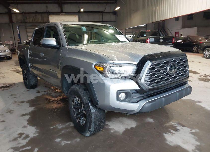 2021 Toyota Tacoma TRD OFF-ROAD (VIN 5TFCZ5AN0MX268067) main photo