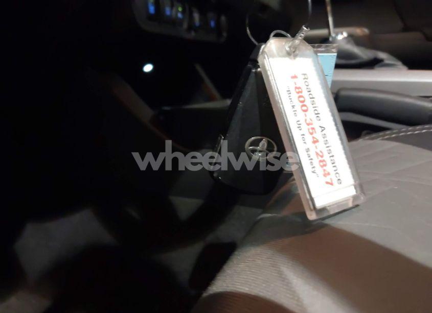 Photo 11 of 2021 Toyota Tacoma TRD OFF-ROAD (VIN 5TFCZ5AN0MX268067)