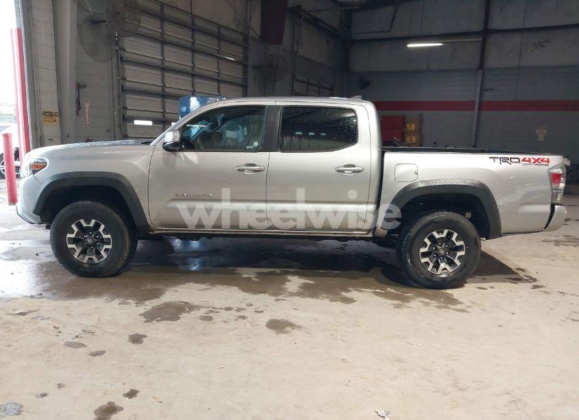 Photo 14 of 2021 Toyota Tacoma TRD OFF-ROAD (VIN 5TFCZ5AN0MX268067)