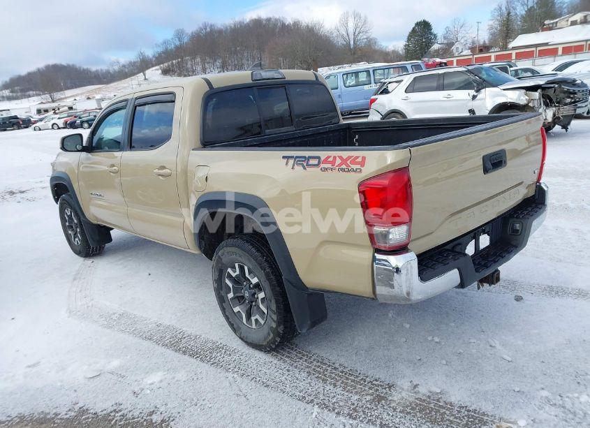 Photo 3 of 2016 Toyota Tacoma TRD OFF ROAD (VIN 5TFCZ5AN1GX007745)