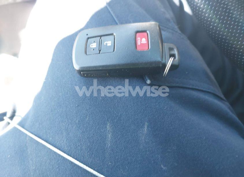 Photo 11 of 2016 Toyota Tacoma TRD OFF ROAD (VIN 5TFCZ5AN1GX017336)