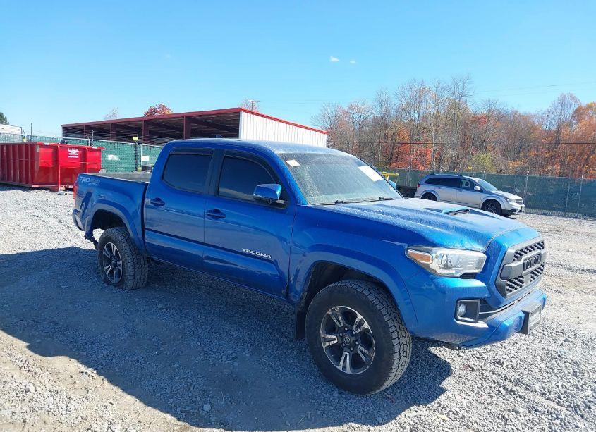 2016 Toyota Tacoma TRD SPORT (VIN 5TFCZ5AN1GX025341) main photo