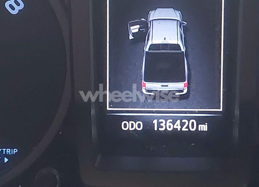 Photo 14 of 2017 Toyota Tacoma TRD SPORT (VIN 5TFCZ5AN1HX060429)