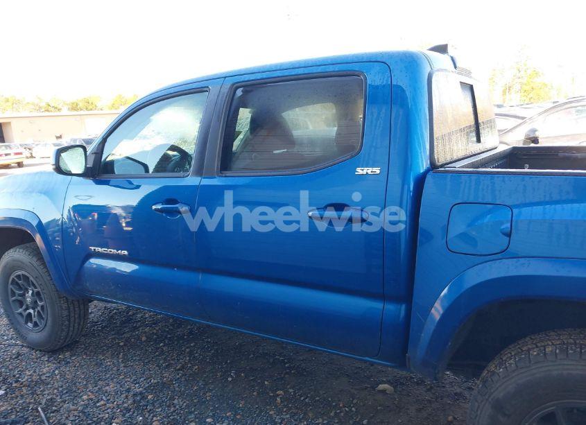 Photo 14 of 2018 Toyota Tacoma SR5 V6 (VIN 5TFCZ5AN1JX133174)