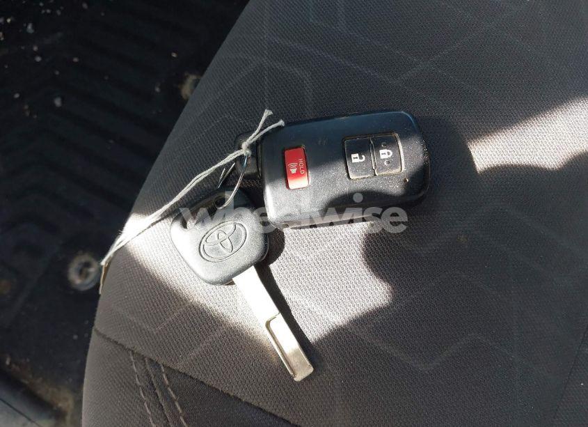 Photo 11 of 2019 Toyota Tacoma TRD OFF ROAD (VIN 5TFCZ5AN1KX178939)