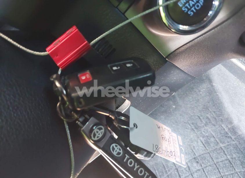 Photo 11 of 2019 Toyota Tacoma TRD PRO (VIN 5TFCZ5AN1KX190749)