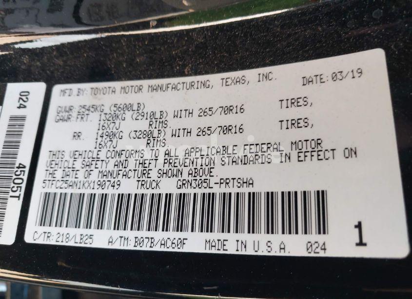 Photo 9 of 2019 Toyota Tacoma TRD PRO (VIN 5TFCZ5AN1KX190749)