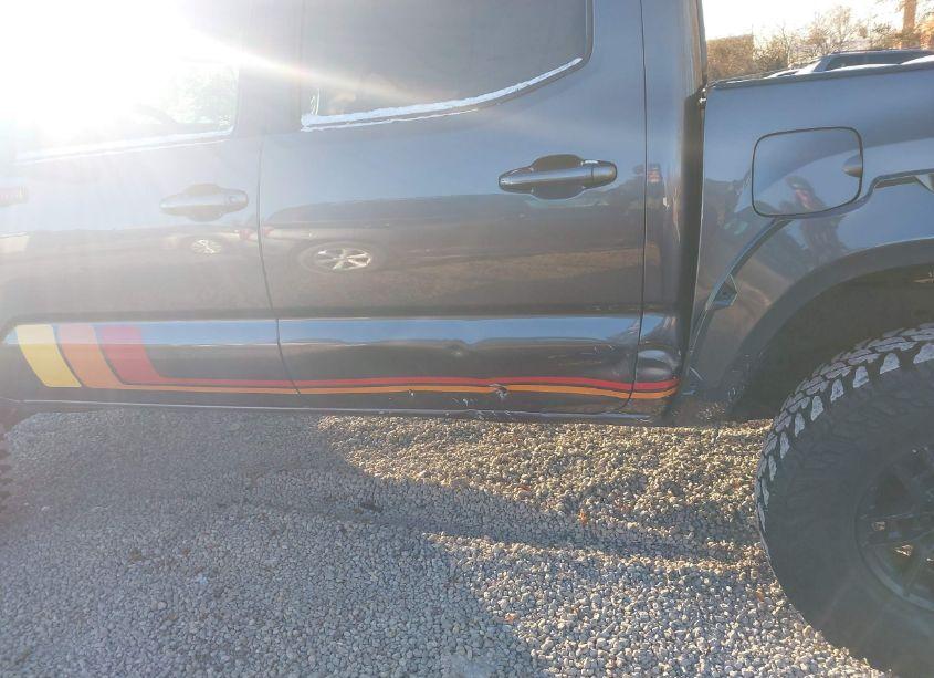 Photo 6 of 2020 Toyota Tacoma TRD PRO (VIN 5TFCZ5AN1LX244200)