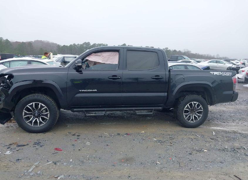 Photo 14 of 2021 Toyota Tacoma TRD SPORT (VIN 5TFCZ5AN1MX248023)