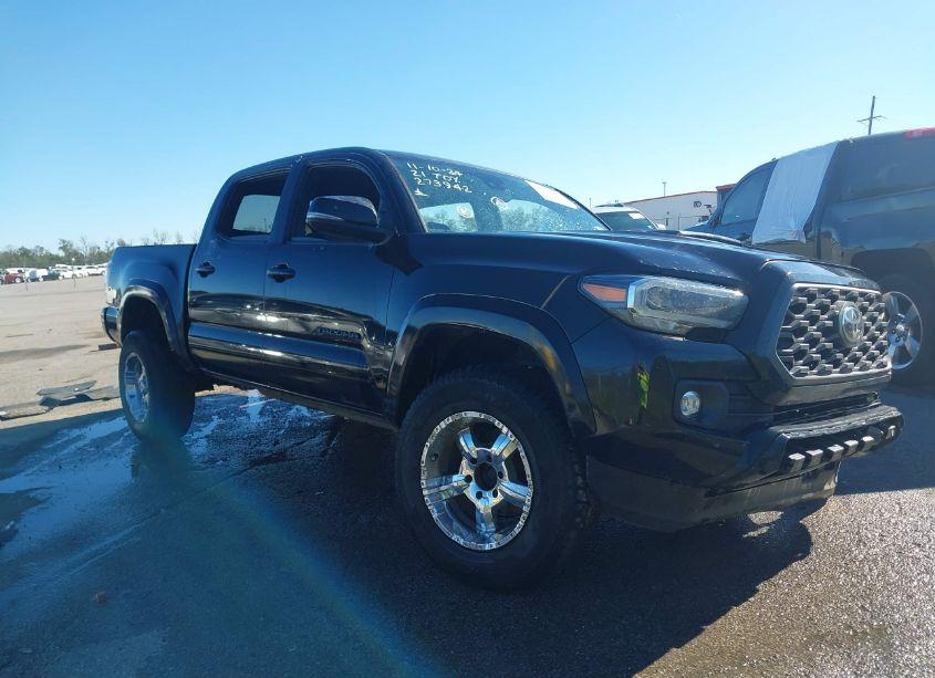 2021 Toyota Tacoma TRD SPORT (VIN 5TFCZ5AN1MX273942) main photo