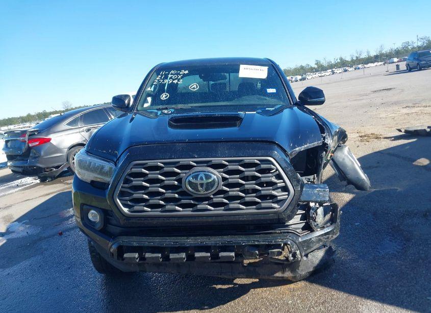 Photo 13 of 2021 Toyota Tacoma TRD SPORT (VIN 5TFCZ5AN1MX273942)