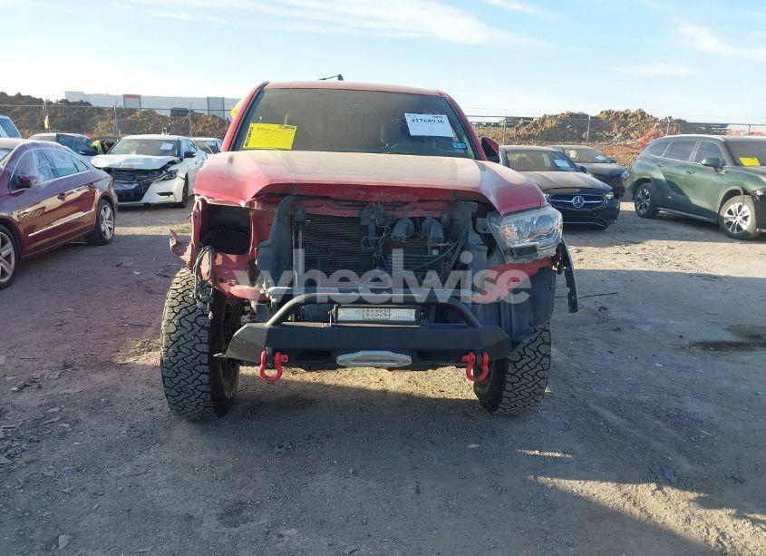 Photo 13 of 2017 Toyota Tacoma TRD OFF ROAD (VIN 5TFCZ5AN2HX088269)