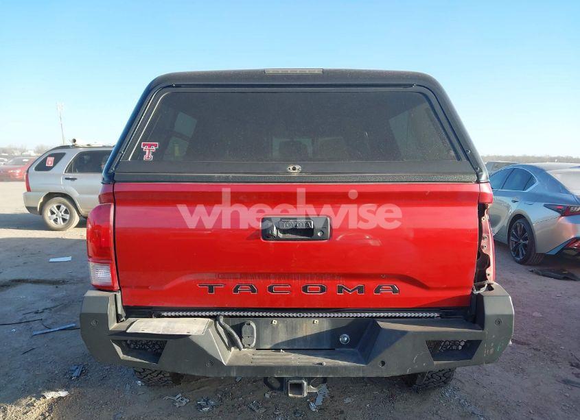 Photo 17 of 2017 Toyota Tacoma TRD OFF ROAD (VIN 5TFCZ5AN2HX088269)