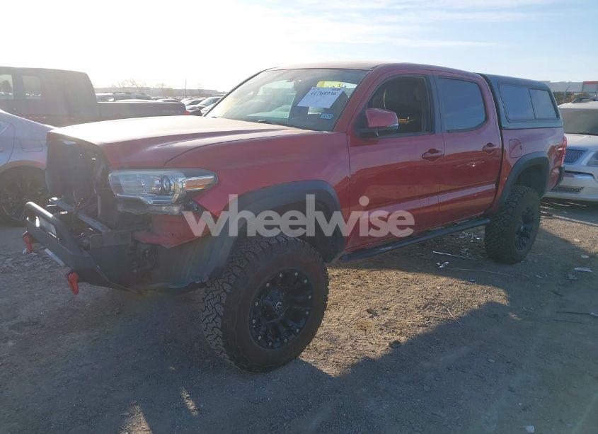 Photo 2 of 2017 Toyota Tacoma TRD OFF ROAD (VIN 5TFCZ5AN2HX088269)