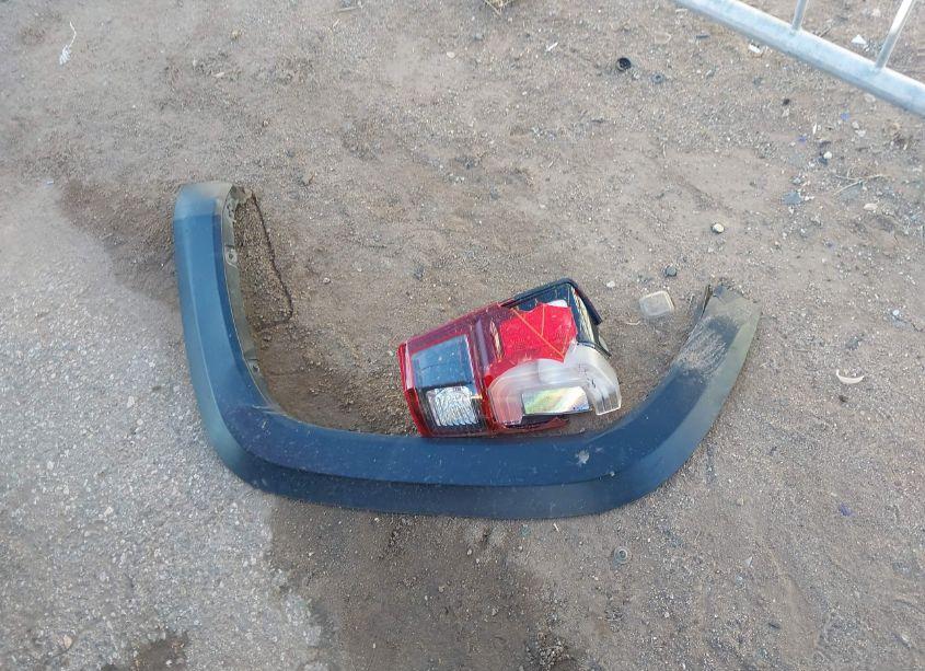 Photo 12 of 2018 Toyota Tacoma TRD OFF ROAD (VIN 5TFCZ5AN2JX122555)