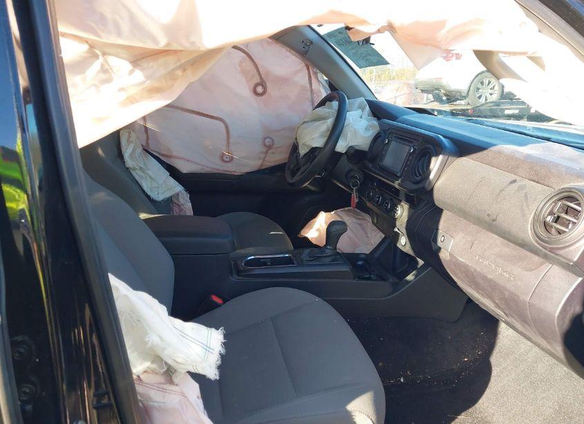 Photo 5 of 2018 Toyota Tacoma SR V6 (VIN 5TFCZ5AN2JX134902)