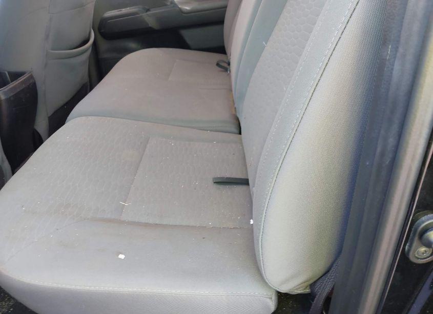 Photo 8 of 2018 Toyota Tacoma SR V6 (VIN 5TFCZ5AN2JX134902)