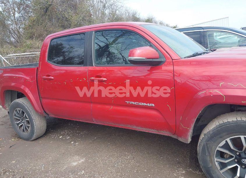 Photo 13 of 2020 Toyota Tacoma TRD SPORT (VIN 5TFCZ5AN2LX226675)
