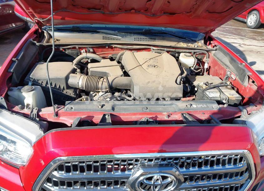 Photo 10 of 2017 Toyota Tacoma TRD OFF ROAD (VIN 5TFCZ5AN3HX080276)