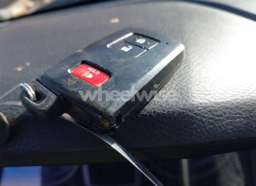 Photo 11 of 2017 Toyota Tacoma TRD OFF ROAD (VIN 5TFCZ5AN3HX080276)