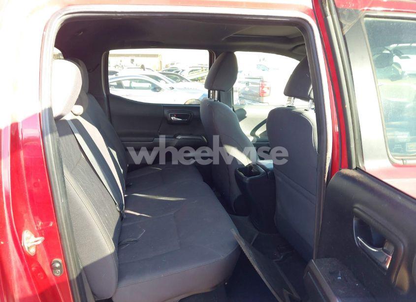 Photo 8 of 2017 Toyota Tacoma TRD OFF ROAD (VIN 5TFCZ5AN3HX080276)