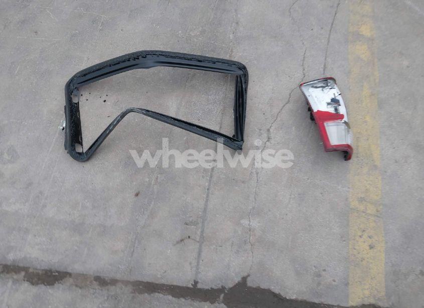 Photo 12 of 2017 Toyota Tacoma TRD OFF ROAD (VIN 5TFCZ5AN3HX109338)