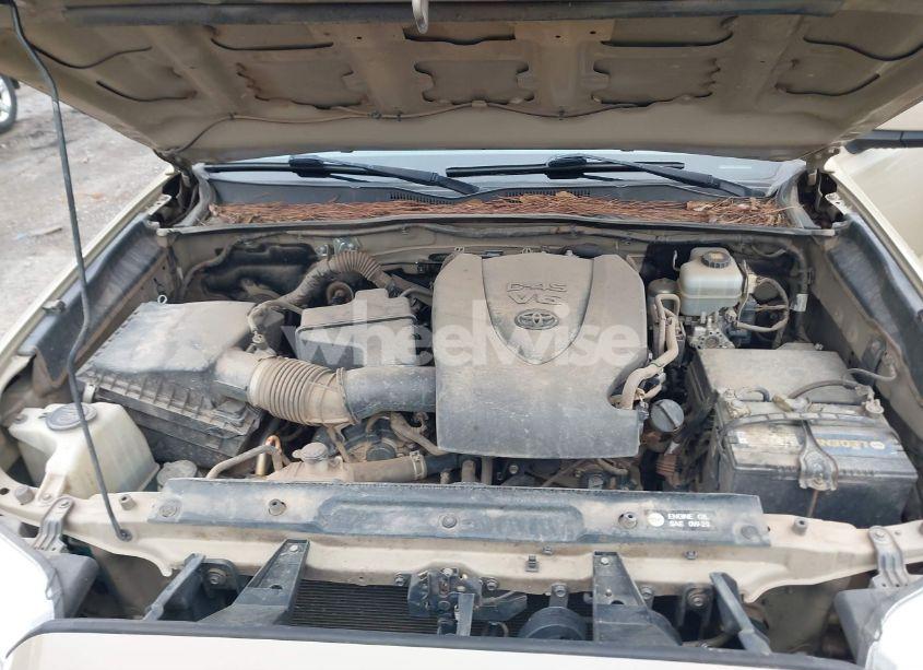 Photo 10 of 2018 Toyota Tacoma TRD OFF ROAD (VIN 5TFCZ5AN3JX138568)