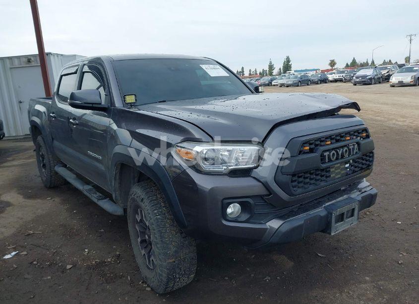 2020 Toyota Tacoma TRD OFF-ROAD (VIN 5TFCZ5AN3LX241704) main photo