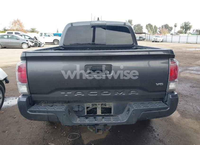 Photo 16 of 2020 Toyota Tacoma TRD OFF-ROAD (VIN 5TFCZ5AN3LX241704)