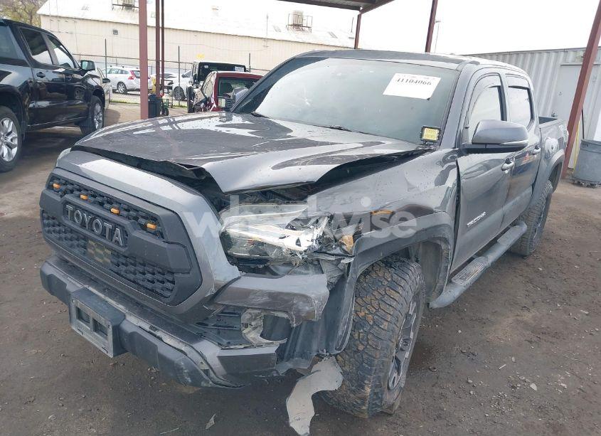 Photo 2 of 2020 Toyota Tacoma TRD OFF-ROAD (VIN 5TFCZ5AN3LX241704)