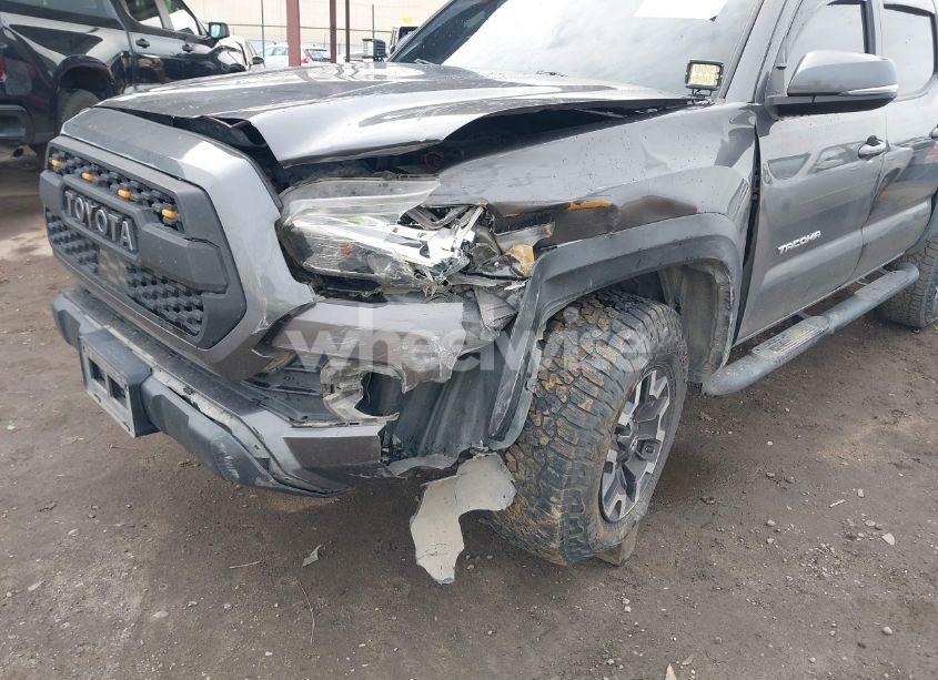 Photo 6 of 2020 Toyota Tacoma TRD OFF-ROAD (VIN 5TFCZ5AN3LX241704)