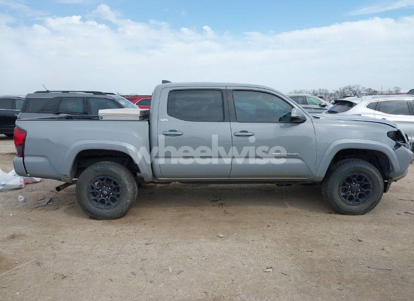 Photo 13 of 2021 Toyota Tacoma SR5 V6 (VIN 5TFCZ5AN3MX260853)