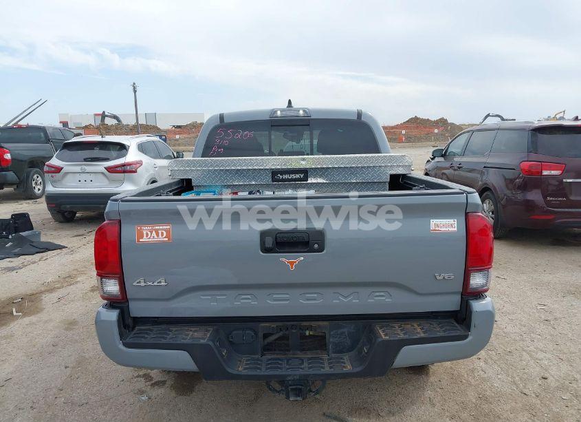 Photo 16 of 2021 Toyota Tacoma SR5 V6 (VIN 5TFCZ5AN3MX260853)
