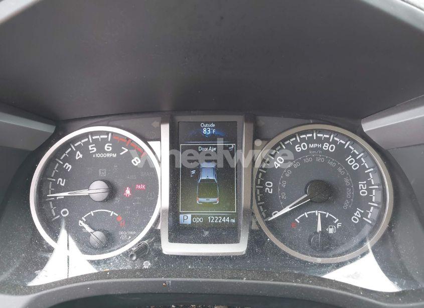 Photo 7 of 2021 Toyota Tacoma SR5 V6 (VIN 5TFCZ5AN3MX260853)