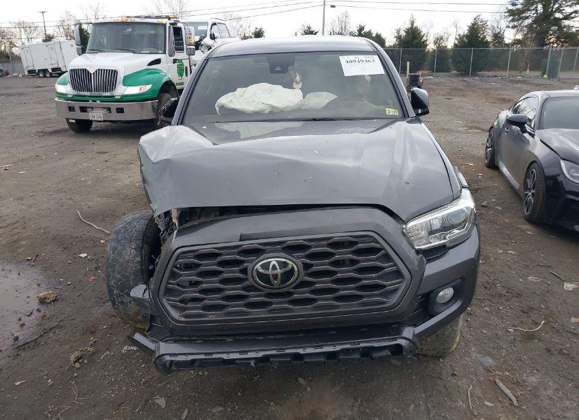 Photo 12 of 2021 Toyota Tacoma TRD OFF-ROAD (VIN 5TFCZ5AN3MX264224)