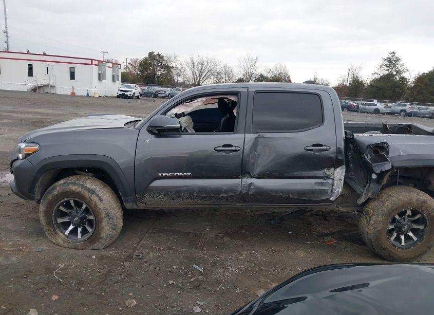Photo 14 of 2021 Toyota Tacoma TRD OFF-ROAD (VIN 5TFCZ5AN3MX264224)