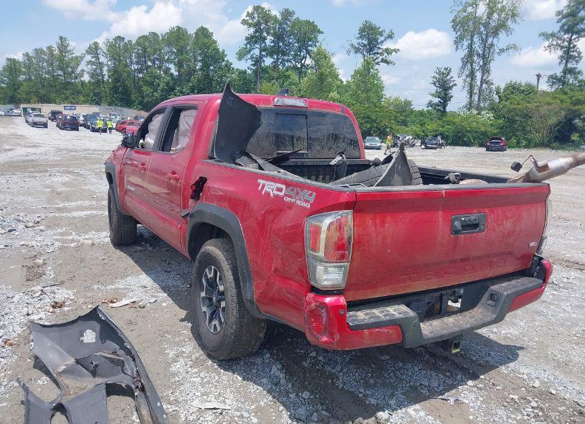 Photo 3 of 2021 Toyota Tacoma TRD OFF-ROAD (VIN 5TFCZ5AN3MX269388)