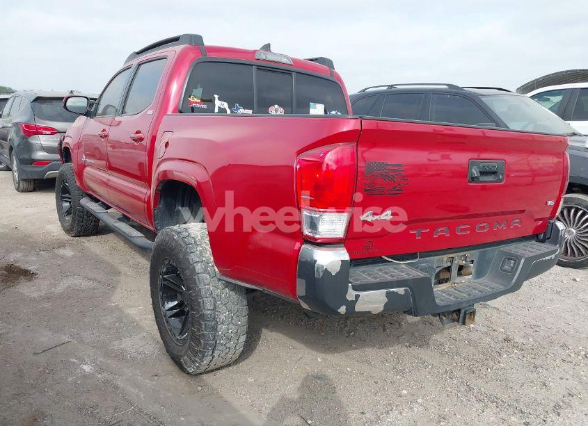 Photo 3 of 2016 Toyota Tacoma SR5 V6 (VIN 5TFCZ5AN4GX003317)