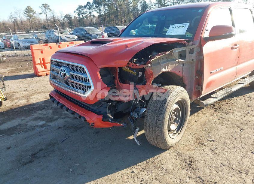 Photo 6 of 2017 Toyota Tacoma TRD SPORT (VIN 5TFCZ5AN4HX050932)