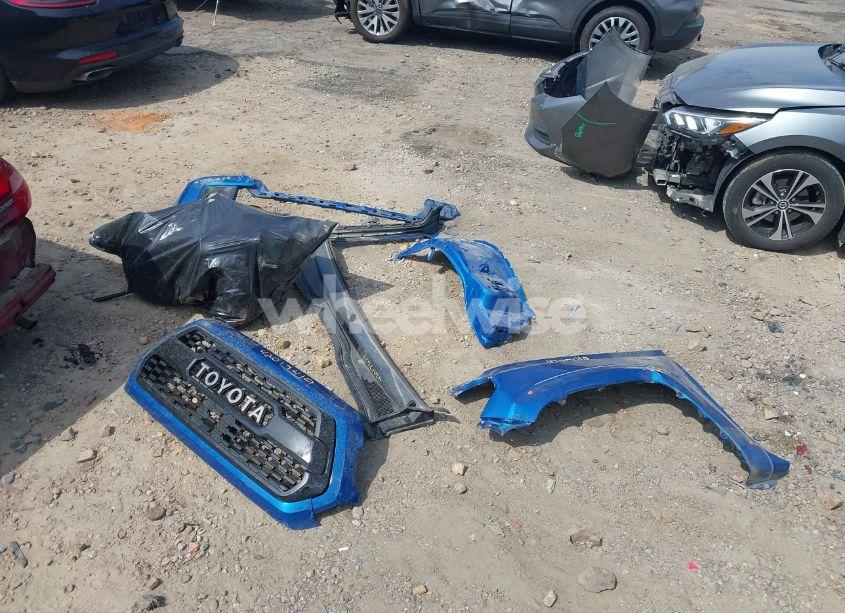 Photo 12 of 2017 Toyota Tacoma TRD SPORT (VIN 5TFCZ5AN4HX065947)