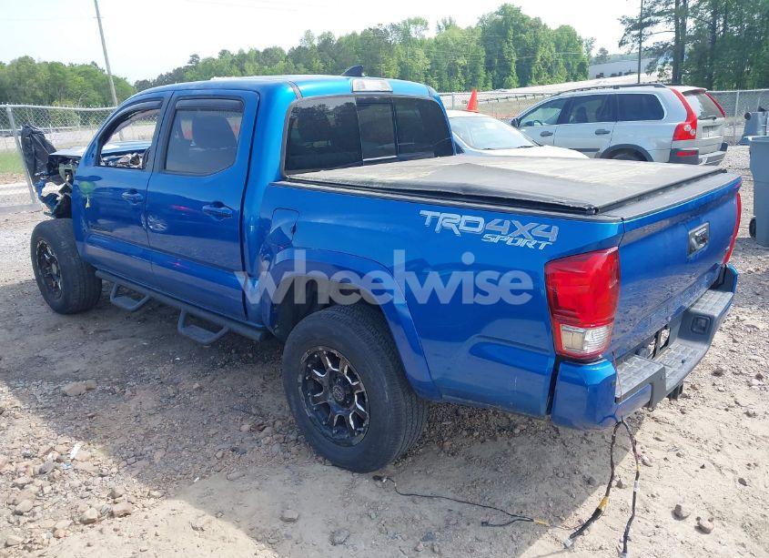 Photo 3 of 2017 Toyota Tacoma TRD SPORT (VIN 5TFCZ5AN4HX065947)