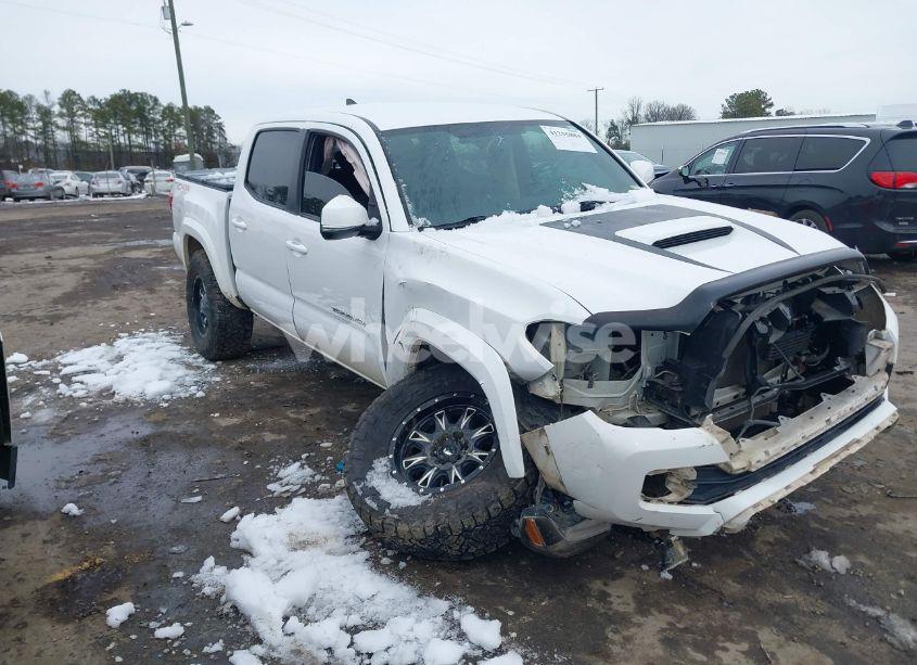 2017 Toyota Tacoma TRD SPORT (VIN 5TFCZ5AN4HX078343) main photo