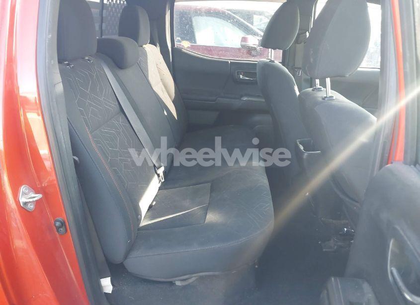 Photo 8 of 2017 Toyota Tacoma TRD SPORT (VIN 5TFCZ5AN4HX093022)