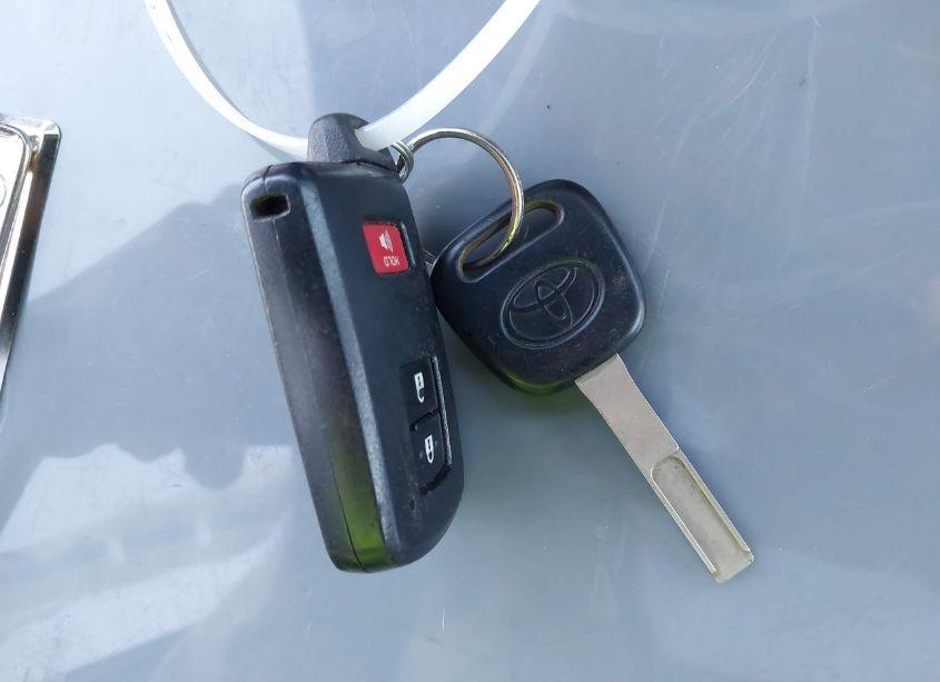 Photo 11 of 2017 Toyota Tacoma TRD SPORT (VIN 5TFCZ5AN4HX094249)