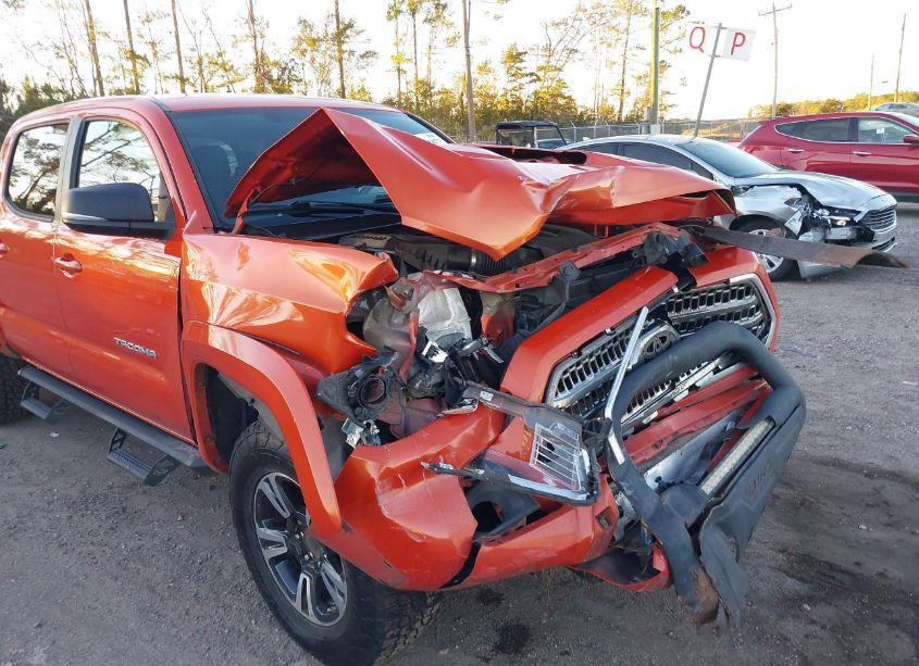 Photo 17 of 2017 Toyota Tacoma TRD SPORT (VIN 5TFCZ5AN4HX094249)