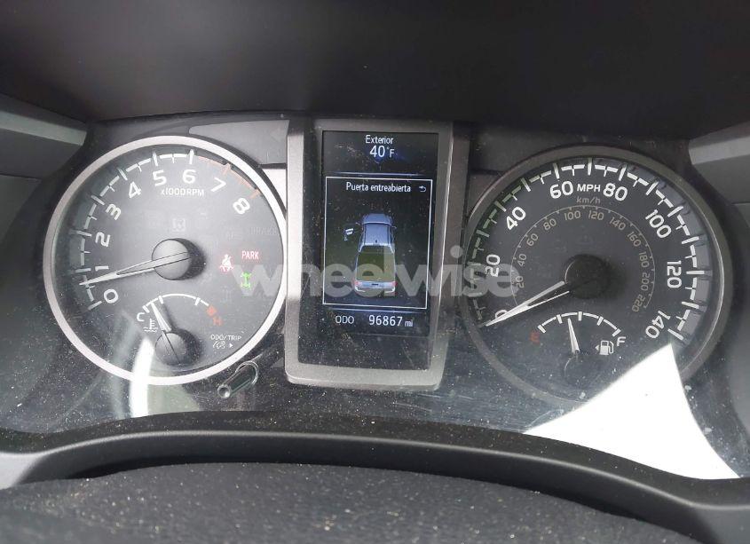 Photo 7 of 2017 Toyota Tacoma TRD SPORT (VIN 5TFCZ5AN4HX112457)