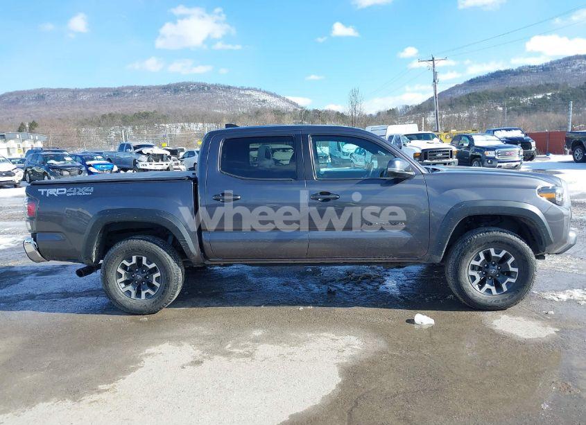 Photo 13 of 2020 Toyota Tacoma TRD OFF-ROAD (VIN 5TFCZ5AN4LX224619)
