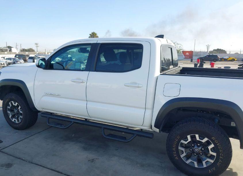 Photo 14 of 2020 Toyota Tacoma TRD OFF-ROAD (VIN 5TFCZ5AN4LX227116)